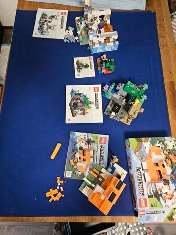 Lego Minecraft Sets - IJskasteel, Moeras, Dungeon, Vossenhut beschikbaar voor biedingen