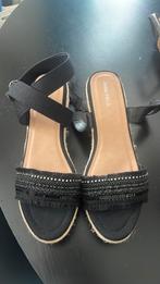 Sandaal met sleehak, Ophalen, Zo goed als nieuw, Sneakers of Gympen