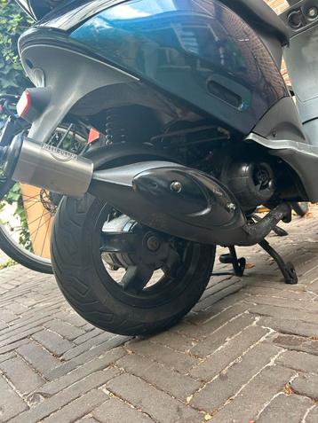 Zip 70cc blok beschikbaar voor biedingen