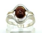 Zilveren ring met een carneool, universele maat, Gebruikt, Info@zilverwebsite.nl, Verzenden, Zilverwebsite.nl
