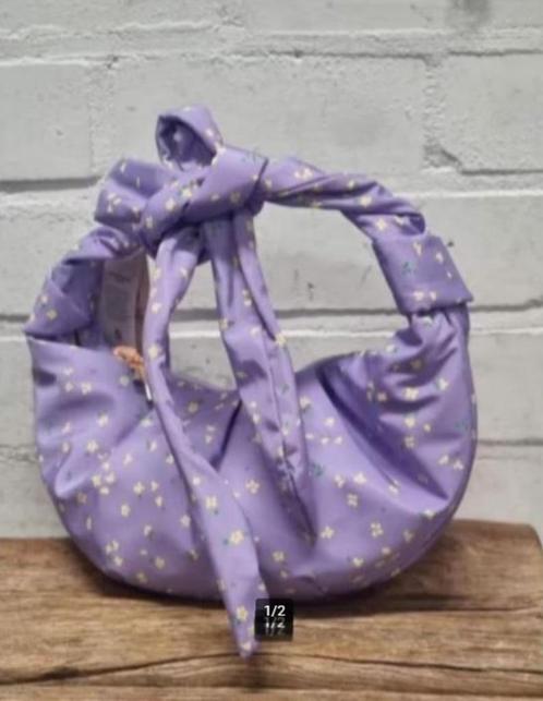 Becksondergaard - Prachtige "moon bag" schoudertas - Nieuw, Sieraden, Tassen en Uiterlijk, Tassen | Damestassen, Nieuw, Schoudertasje