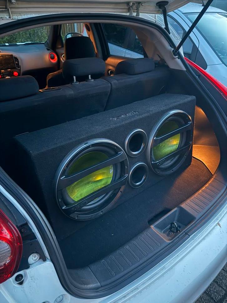 Fusion auto subwoofer (kan getest worden), Auto diversen, Autospeakers, Zo goed als nieuw, Ophalen of Verzenden