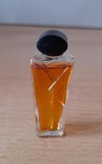 Guy Laroche mini parfum, Ophalen of Verzenden, Zo goed als nieuw, Miniatuur, Gevuld