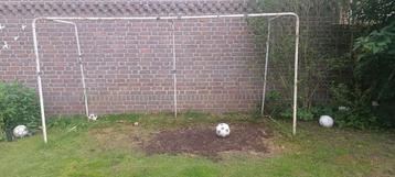 Stevig voetbaldoel - zonder net beschikbaar voor biedingen