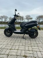 Peugeot streetzone scooter, Fietsen en Brommers, Scooters | Peugeot, Ophalen, Overige modellen, Zo goed als nieuw, Benzine