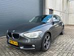 BMW 1-serie 116i Business+ CLIMA NAVI PDC XENON, 1-Serie, Gebruikt, 4 cilinders, Origineel Nederlands