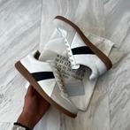 Maison Margiela GAT Sneakers - Maat 46, Kleding | Heren, Schoenen, Ophalen of Verzenden, Zo goed als nieuw, Wit, Sneakers of Gympen