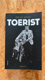 Özcan Akyol - Toerist, Ophalen of Verzenden, Gelezen, Özcan Akyol