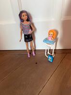 Barbie Skipper babysitter met baby en stoel, Ophalen of Verzenden, Gebruikt, Barbie