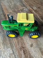 John Deere 7020 ERTL modeltractor, Hobby en Vrije tijd, Modelauto's | 1:32, Ophalen of Verzenden, Zo goed als nieuw, Tractor of Landbouw
