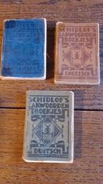 3 hele oude zakwoordenboekjes, Boeken, Woordenboeken, Gelezen, Frans, Overige uitgevers, Verzenden