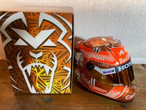 ✅ Max Verstappen 1:2 helm 2021 België Fanshop Red Bull RB16, Verzamelen, Automerken, Motoren en Formule 1, Nieuw, Formule 1, Ophalen of Verzenden