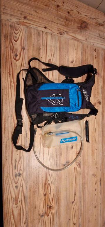 Hydratatie Rugzak, Moveo neckbrace voorbereiding  beschikbaar voor biedingen