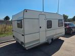 Caravelair bamba 416 caravan - compact en comfortabel!, Vast bed, Standaardzit, 75 kg, Koelkast