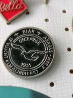 SPELD KLM LIJNDIENST 1951 AMSTERDAM SYDNEY, Ophalen of Verzenden, Gebruikt, Transport, Speldje of Pin