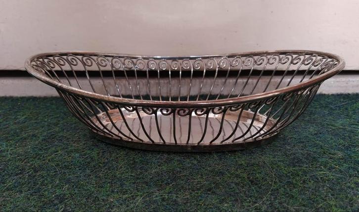 Zilveren Broodmand / Fruitschaal, Antiek en Kunst, Antiek | Schalen, Verzenden
