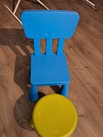 Blauw kinderstoeltje en krukje van Ikea, Ophalen of Verzenden, Gebruikt, Meubelstuk of Keukentje