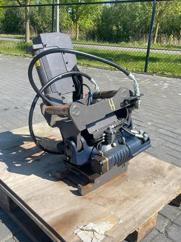 Draaikantelstuk s40 tiltrotator beschikbaar voor biedingen