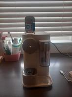 Delonghi nespresso Machine, Witgoed en Apparatuur, Koffiezetapparaten, Ophalen, Koffiepads en cups, Espresso apparaat, Zo goed als nieuw