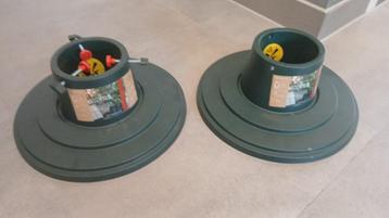 kerstboom voet(en) beschikbaar voor biedingen