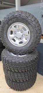 Velgen en banden set zo goed als nieuw Toyota Hilux!, Ophalen of Verzenden, Zomerbanden, Velg(en)