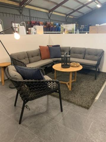 Cane-Line Ocean Loungeset beschikbaar voor biedingen