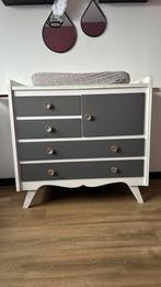 Vintage commode, Kinderen en Baby's, Kinderkamer | Commodes en Kasten, Ophalen, 50 tot 70 cm, Zo goed als nieuw, 75 tot 100 cm