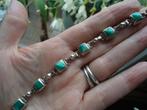 mooie echt zilveren armband met groene edelsteen 925 en 18cm, Sieraden, Tassen en Uiterlijk, Armbanden, Ophalen of Verzenden, Zo goed als nieuw