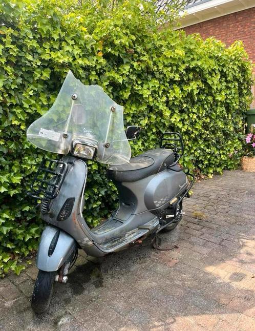 Vespa S scooter grijs 2011, Fietsen en Brommers, Scooters | Vespa, Gebruikt, Ophalen