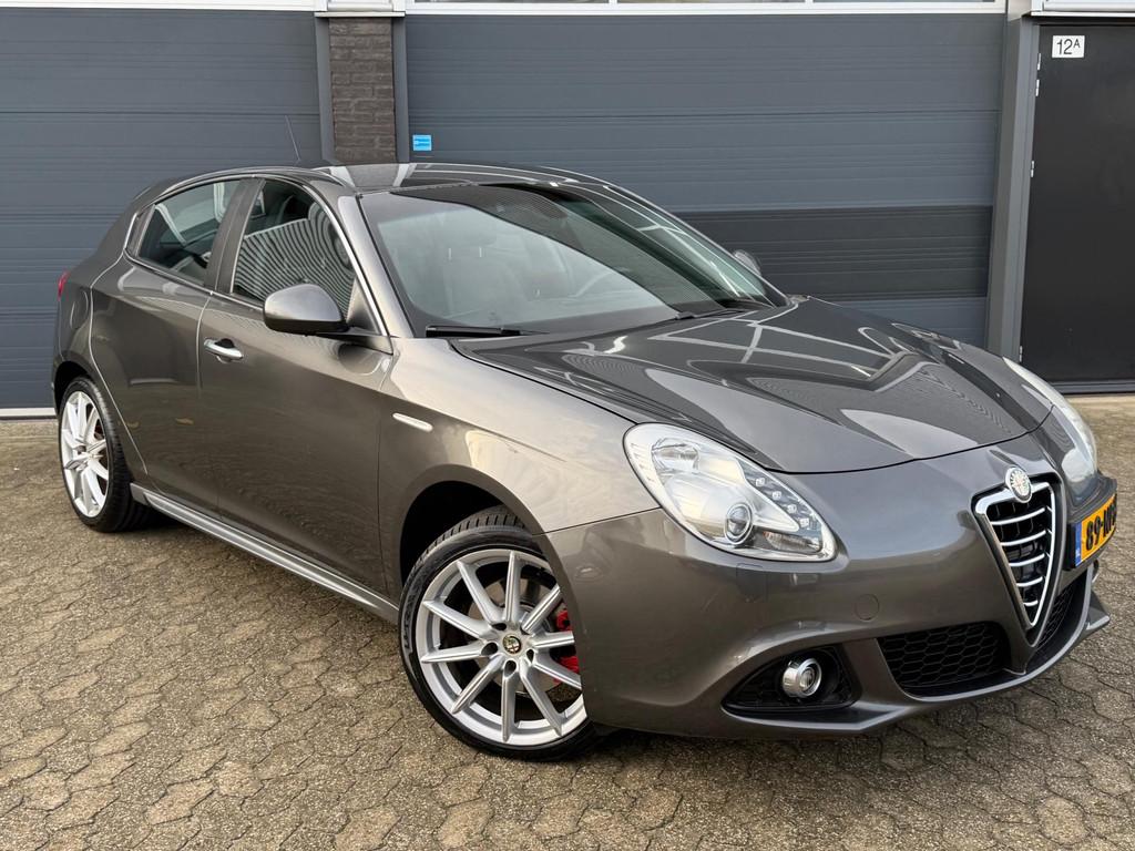 Alfa Romeo Giulietta 1.4 T Distinctive, CLIMA, CRUISE, NAP,, Auto's, Alfa Romeo, Voorwielaandrijving, Euro 5, Gebruikt, 4 cilinders