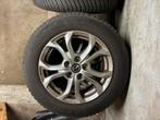4 winterbanden goed profiel en lichtmetalen velgen mazda cx3, Ophalen