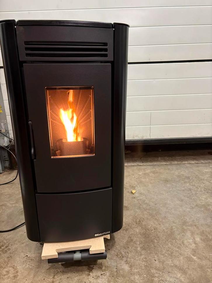 Nieuwe Pelletkachel, Huis en Inrichting, Kachels, Nieuw, Vrijstaand, Pelletkachel, Overige brandstoffen, Ophalen of Verzenden