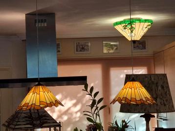 Art Deco Tiffany Hanglampen Set beschikbaar voor biedingen