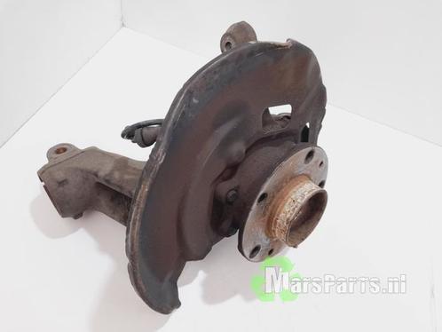Fusee links-voor van een Nissan Qashqai, Auto-onderdelen, Ophanging en Onderstel, Nissan, Gebruikt, 6 maanden garantie, 12 maanden garantie