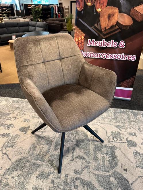 Eetkamerstoel Lando met armleuningen en draaifunctie E-7102, Huis en Inrichting, Stoelen, Nieuw, Vijf, Zes of meer stoelen, Hout
