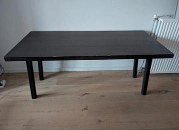 Black table - only 40 €  beschikbaar voor biedingen