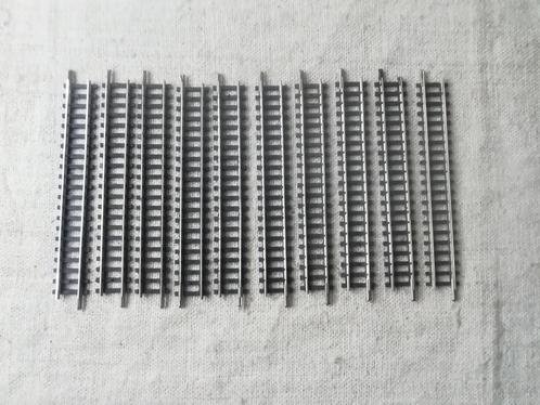 Minitrix/Roco 10 geradeGleise 4904, Hobby en Vrije tijd, Modeltreinen | N-Spoor, Zo goed als nieuw, Rails, Gelijkstroom, Roco