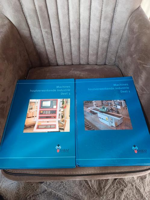 Machines houtverwerkende industrie deel 1 en 3, Boeken, Studieboeken en Cursussen, Zo goed als nieuw, WO, Ophalen of Verzenden