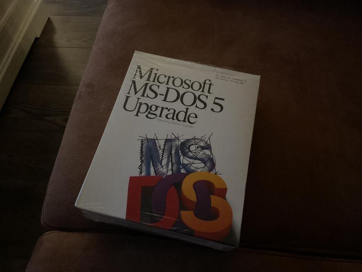 Microsoft MS-DOS 5 Upgrade Engels 3,5” (1991) #244, Computers en Software, Besturingssoftware, Ophalen of Verzenden