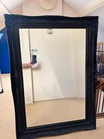 Grote spiegel met zwart bewerkte lijst, Ophalen, Gebruikt, 100 tot 150 cm, 75 tot 100 cm