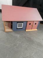 Schleigh  houten paardenstal, Ophalen, Zo goed als nieuw, Poppenhuis