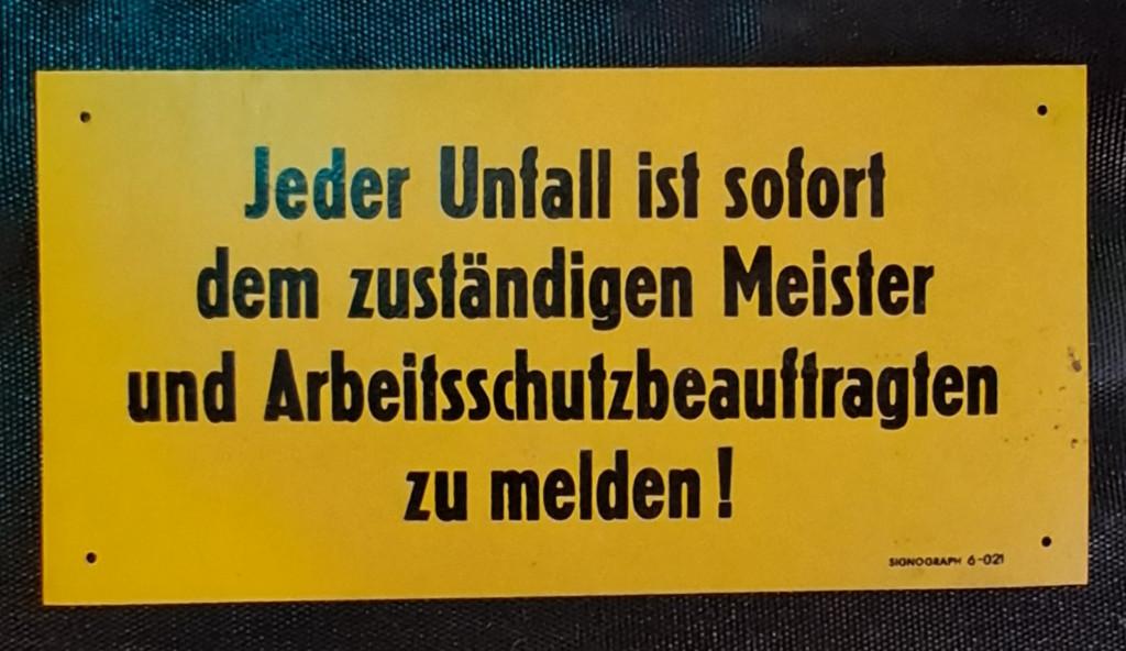 Origineel veiligheidsbordje DDR 29,5 x 14,8 cm, Eu, Zo goed als nieuw, Eu, Eu