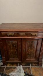 Bruin kastje, Ophalen of Verzenden, Zo goed als nieuw