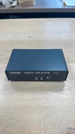König VGA Video Splitter - 150MHz -  Voor Monitor/Beamer, Ophalen, Zo goed als nieuw