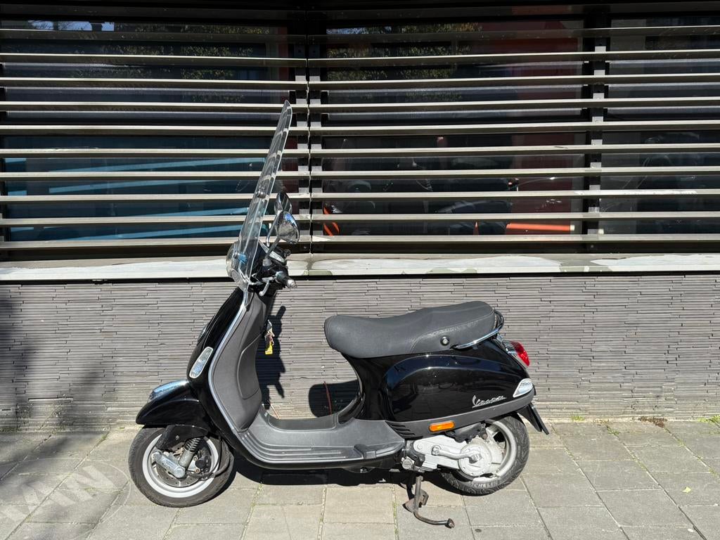 Vespa LX, Fietsen en Brommers, Scooters | Vespa, Ophalen, Zo goed als nieuw, Benzine, Vespa LX