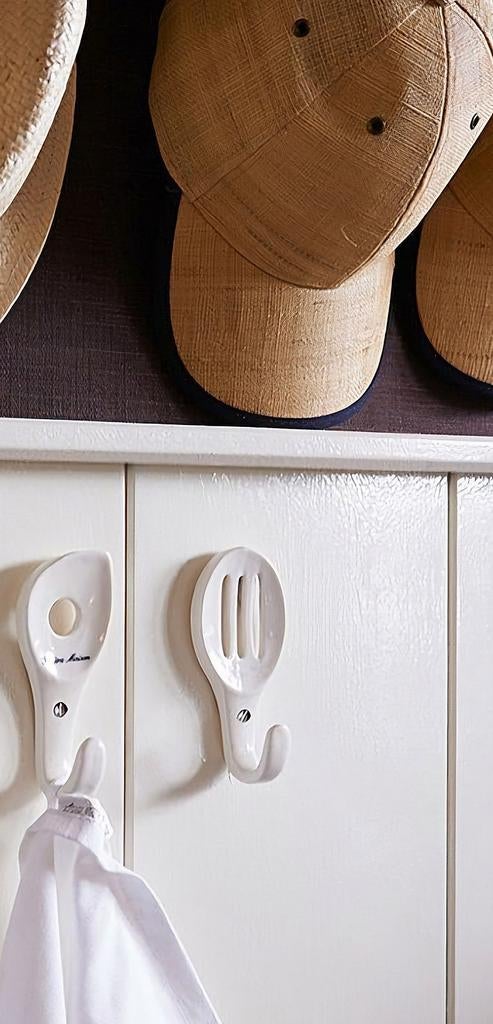 2 pcs rivièra maison porselein keuken haken, Huis en Inrichting, Woonaccessoires | Kapstokken, Ophalen of Verzenden, Nieuw, Wandkapstok