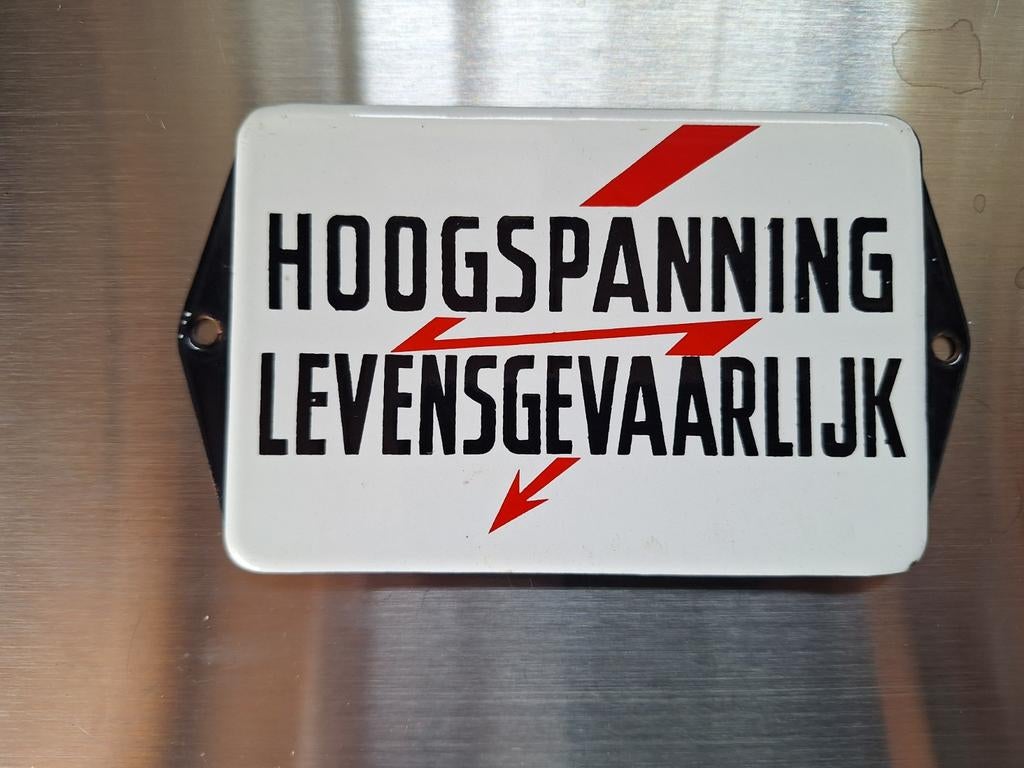 HOOGSPANNING LEVENSGEVAARLIJK bordje, emaille, Ophalen of Verzenden
