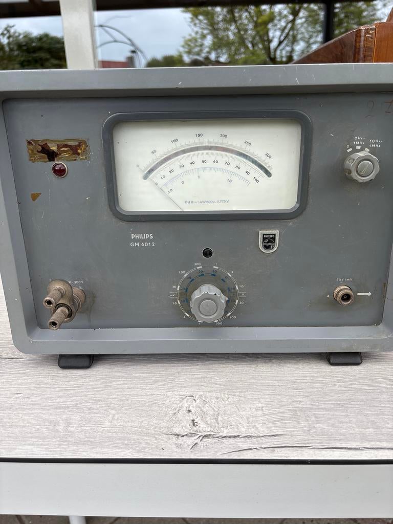 Philips GM 6012 Millivoltmeter - Vintage Meetinstrument, Antiek en Kunst, Antiek | Gereedschap en Instrumenten, Ophalen of Verzenden