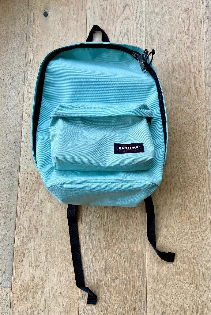 Eastpak rugzak mintgroen, 25 tot 40 cm, Ophalen of Verzenden, Zo goed als nieuw, Waterdicht