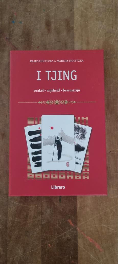 I Tjing: Orakel, Boeken, Esoterie en Spiritualiteit, Zo goed als nieuw, Achtergrond en Informatie, Spiritualiteit algemeen, Ophalen of Verzenden